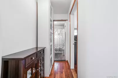 218-12 43rd Avenue #2E, Bayside, NY 11361 - Photo 12