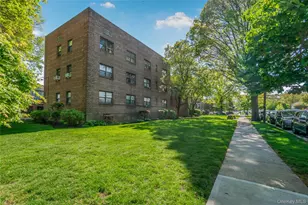 218-12 43rd Ave, Bayside, NY 11361 - Photo 16