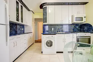 67-25 Dartmouth St, Forest Hills, NY 11375 - Photo 8