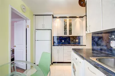 67-25 Dartmouth Street #7H, Forest Hills, NY 11375 - Photo 12
