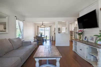 95 Wheeler Avenue, Valley Stream, NY 11580 - Photo 2