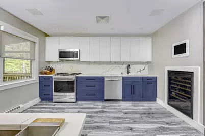 27 Hidden Valley Drive, Suffern, NY 10901 - Photo 6