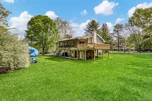 27 Hidden Valley Dr, Suffern, NY 10901 - Photo 26