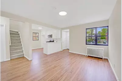 223-15 114th Road, Cambria Heights, NY 11411 - Photo 4