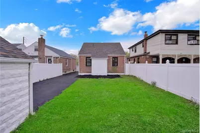 223-15 114th Road, Cambria Heights, NY 11411 - Photo 20