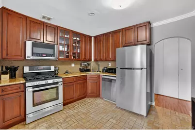 1 Lakeview Drive #2N, Peekskill, NY 10566 - Photo 4