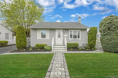 15 Glenda Drive, West Babylon, NY 11704 - Photo 1