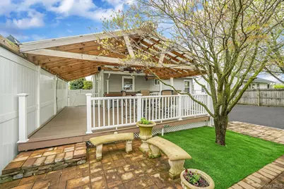 15 Glenda Drive, West Babylon, NY 11704 - Photo 20