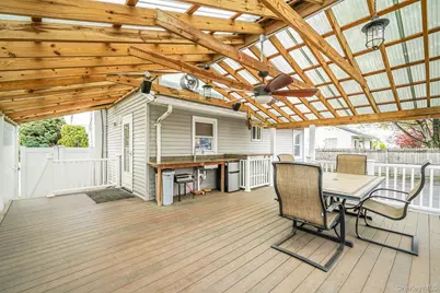 15 Glenda Drive, West Babylon, NY 11704 - Photo 18