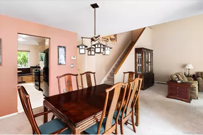 134 Bayberry Close, Chappaqua, NY 10514 - Photo 8