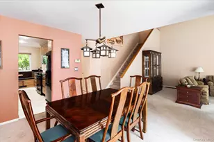 134 Bayberry Close, Chappaqua, NY 10514 - Photo 8