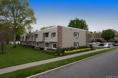 1314 Smithtown Avenue #36, Bohemia, NY 11716 - Photo 2