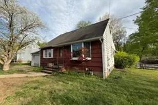 13 Venter Ln, Nanuet, NY 10954 - Photo 4