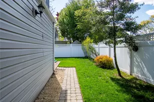 1360 Beulah Ct, Baldwin, NY 11510 - Photo 36