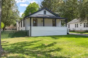 22 Seybolt Ave, Otisville, NY 10963 - Photo 2
