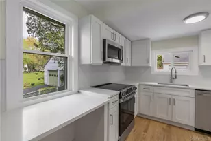 22 Seybolt Ave, Otisville, NY 10963 - Photo 16