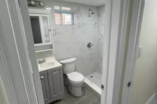 839 Clarence Ave, Bronx, NY 10465 - Photo 8