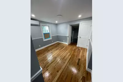 839 Clarence Avenue, Bronx, NY 10465 - Photo 12