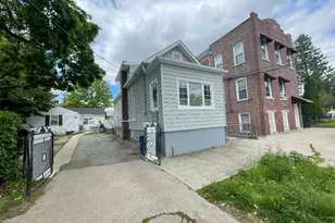 839 Clarence Ave, Bronx, NY 10465 - Photo 4