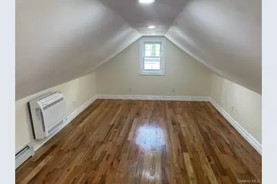 839 Clarence Avenue, Bronx, NY 10465 - Photo 24