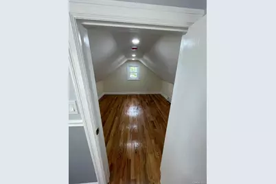 839 Clarence Avenue, Bronx, NY 10465 - Photo 22