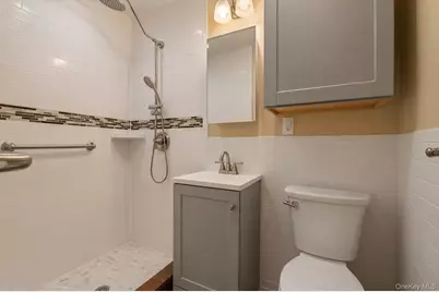 101 Red Oak Court, Port Jefferson, NY 11777 - Photo 16