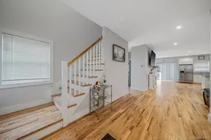 187 Hallock St, Riverhead, NY 11901 - Photo 8