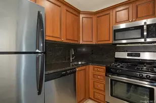 65 Fairfield Way, Commack, NY 11725 - Photo 2