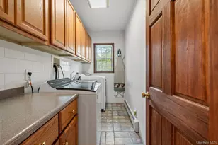 289 Seven Springs Mountain Rd, Monroe, NY 10950 - Photo 10