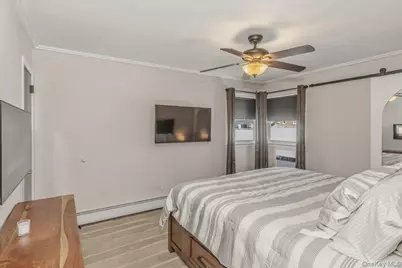 9 Raisig Avenue, Valley Stream, NY 11580 - Photo 10