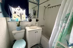 17 Stokes Rd, Yonkers, NY 10710 - Photo 6