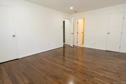 981 Connetquot Avenue, Central Islip, NY 11722 - Photo 20