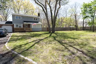 981 Connetquot Ave, Central Islip, NY 11722 - Photo 4