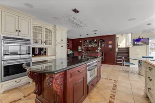 3390 Hewlett Ave, Merrick, NY 11566 - Photo 12