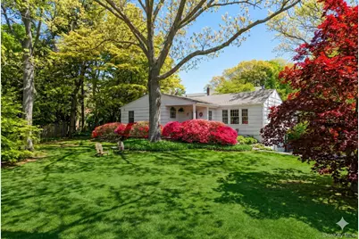 77 Bay Drive E, Huntington, NY 11743 - Photo 1