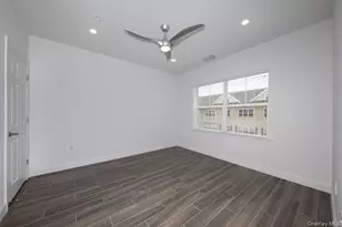 148 S Front St, Farmingdale, NY 11735 - Photo 6