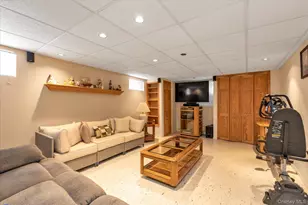 1026 N 2nd St, New Hyde Park, NY 11040 - Photo 12
