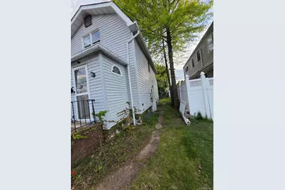 78 McKee Street, Floral Park, NY 11001 - Photo 2