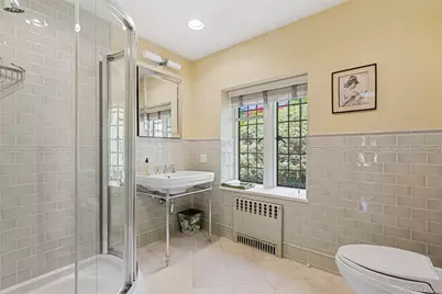 16 Aka 20 Essex Place, Bronxville, NY 10708 - Photo 36