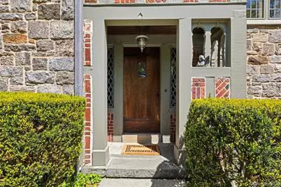 16 Aka 20 Essex Place, Bronxville, NY 10708 - Photo 10