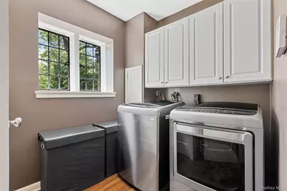 16 Aka 20 Essex Place, Bronxville, NY 10708 - Photo 24