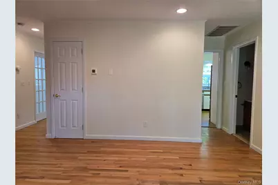 2758 N. Cedar Avenue, Ronkonkoma, NY 11779 - Photo 10