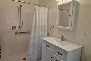 2758 N Cedar Ave, Ronkonkoma, NY 11779 - Photo 16