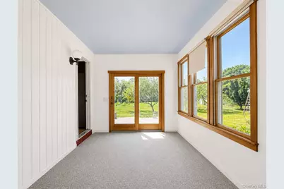 6 Roberts Lane, East Moriches, NY 11940 - Photo 12
