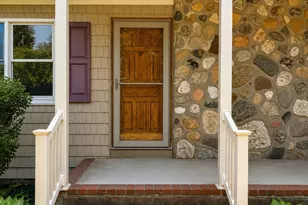 6 Roberts Ln, East Moriches, NY 11940 - Photo 4