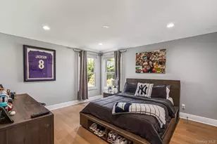 25 Boyd Dr, Westbury, NY 11590 - Photo 16
