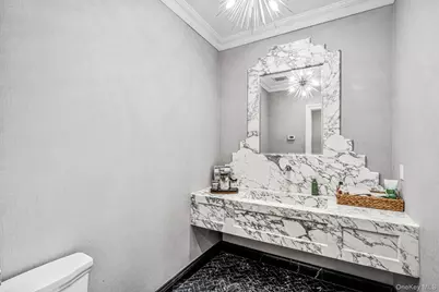 25 Boyd Drive, Westbury, NY 11590 - Photo 12