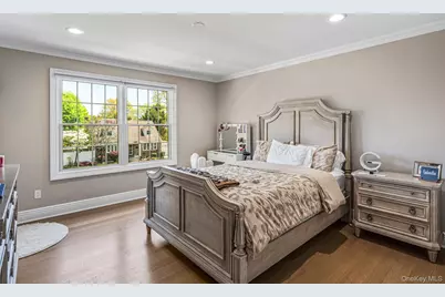 25 Boyd Drive, Westbury, NY 11590 - Photo 22
