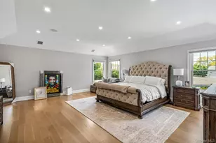 25 Boyd Dr, Westbury, NY 11590 - Photo 18