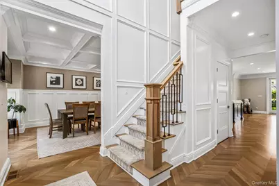 25 Boyd Drive, Westbury, NY 11590 - Photo 4